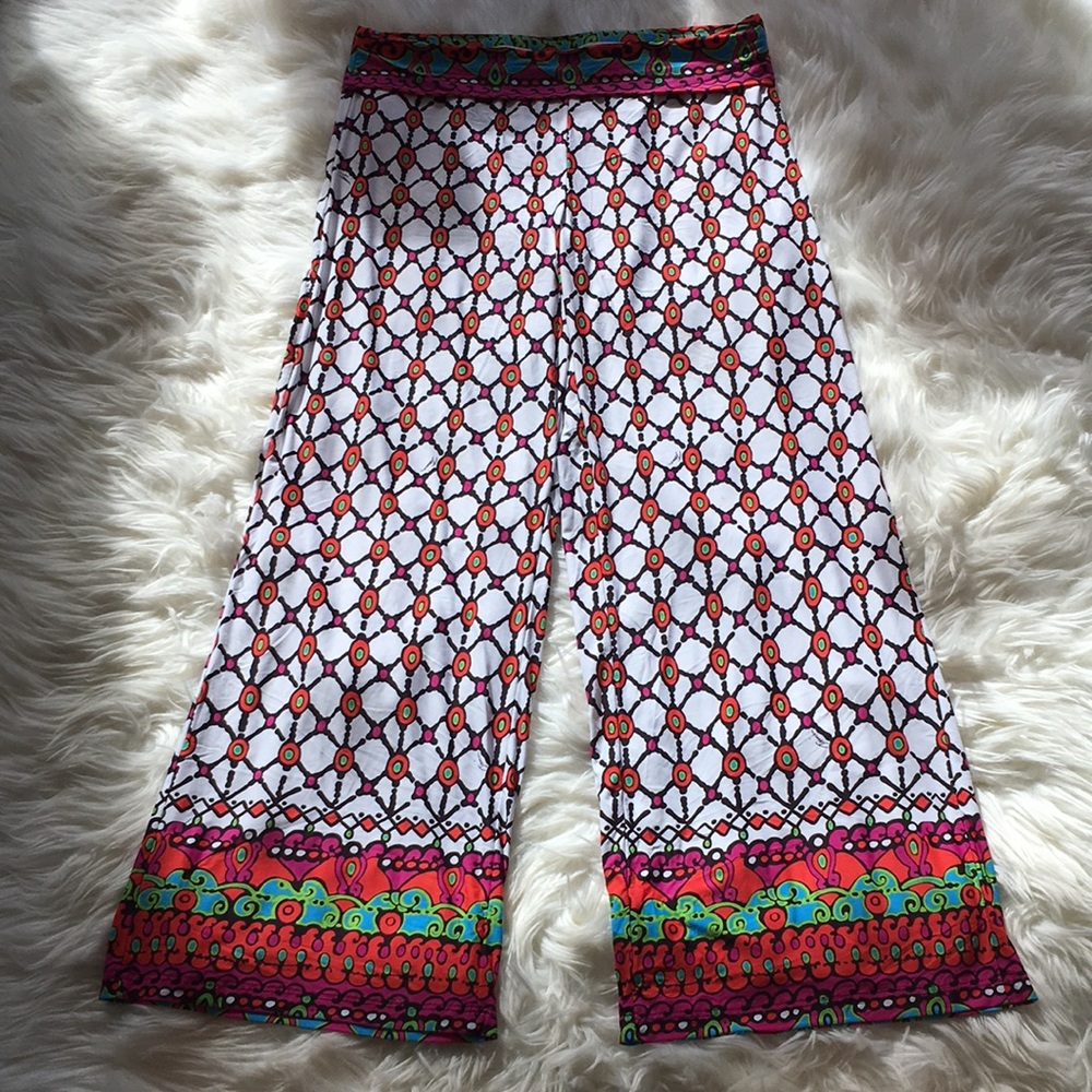 Trina Turk ‘Venice Beach’ Swim Coverup Pants - Picture 4 of 14